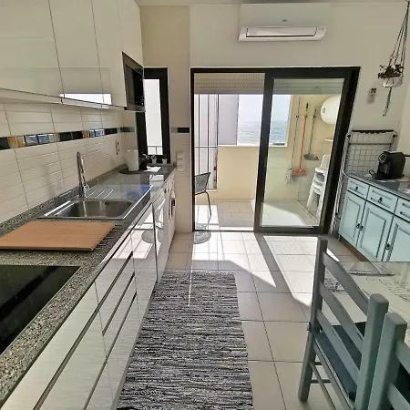 Rocha Vista Mar Grey Apartment